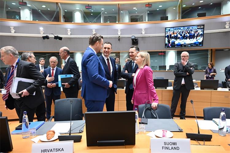 Slika /slike/Vijesti2025/2 dio/25Ecofin1.jpg